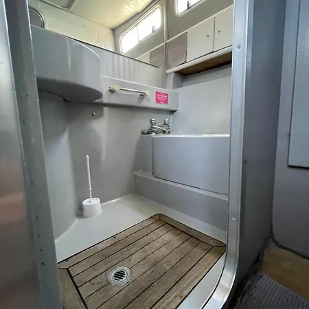 Confortable Yatch *