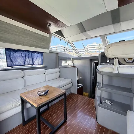 Confortable Yatch *